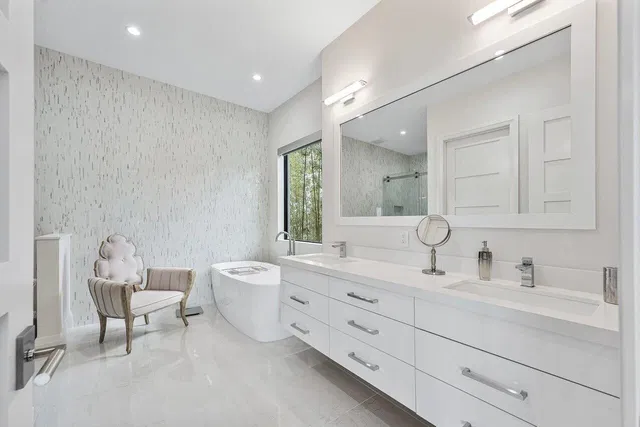 St. Andrews Country Club Residence photo 65