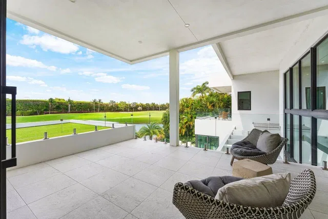 St. Andrews Country Club Residence photo 68