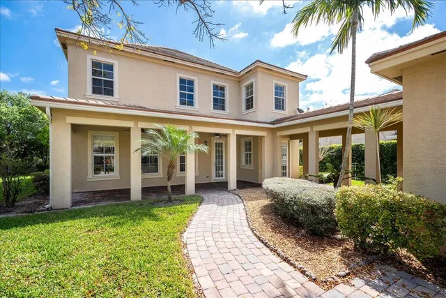 Canterbury Place Residence photo 4