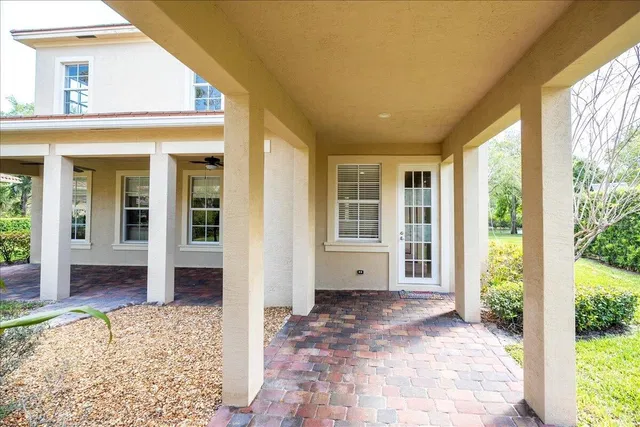 Canterbury Place Residence photo 7