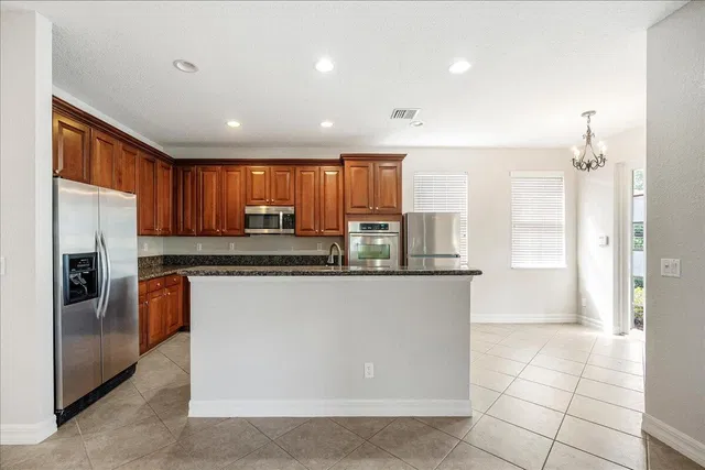 Canterbury Place Residence photo 19