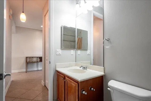 Canterbury Place Residence photo 27