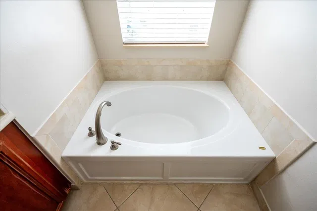 Canterbury Place Residence photo 33