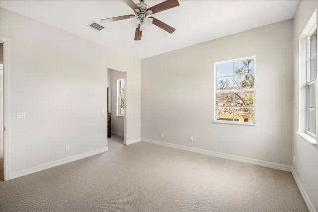 Canterbury Place Residence photo 39
