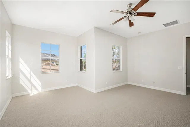 Canterbury Place Residence photo 42
