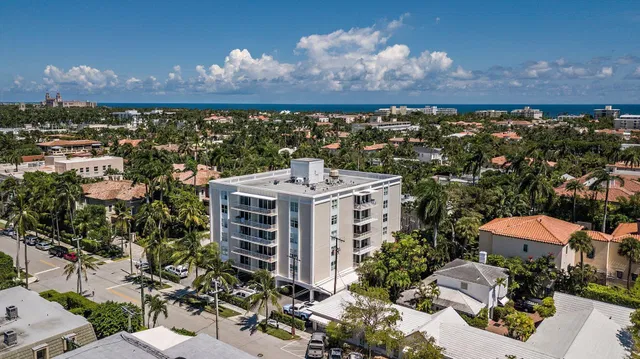 354 Chilean Avenue #3b