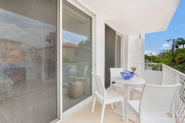 Island House Condos Unit 3b photo 17