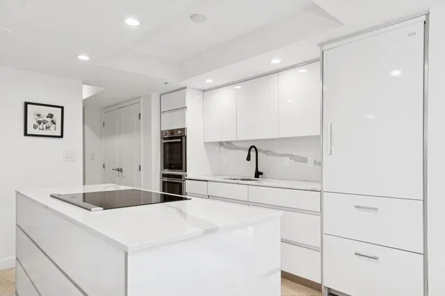Tiara Singer Island Unit 6-A photo 6