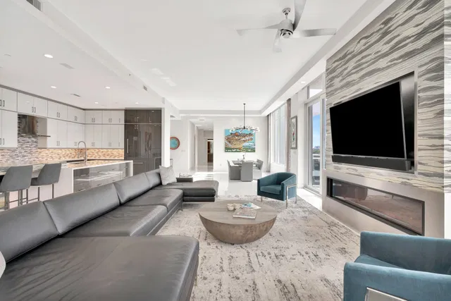 Azure Palm Beach Gardens Unit 412 photo 10