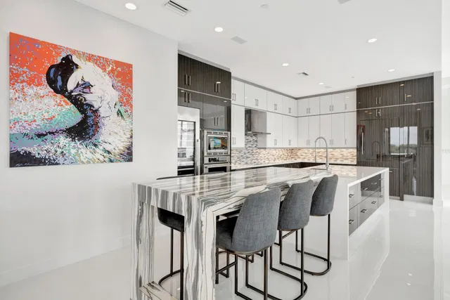 Azure Palm Beach Gardens Unit 412 photo 12