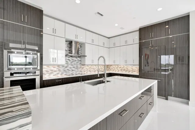 Azure Palm Beach Gardens Unit 412 photo 13