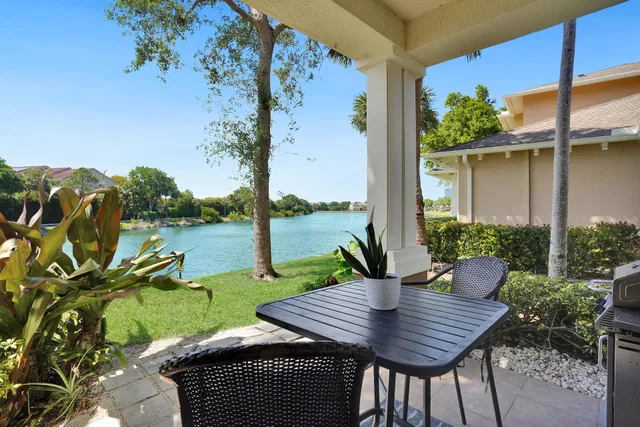 Cityside West Palm Beach Unit 4 photo 4