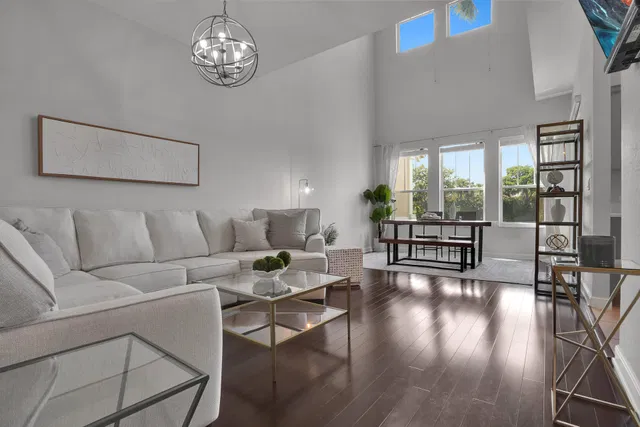 Cityside West Palm Beach Unit 4 photo 8