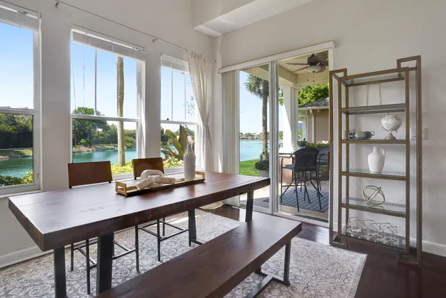 Cityside West Palm Beach Unit 4 photo 9