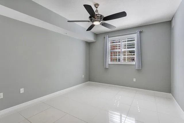 The Astor Unit 314 photo 19