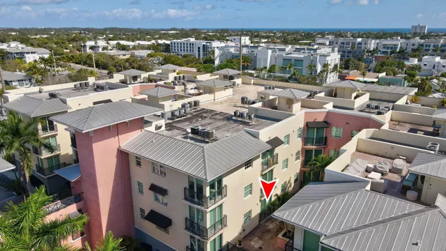 The Astor Unit 314 photo 29