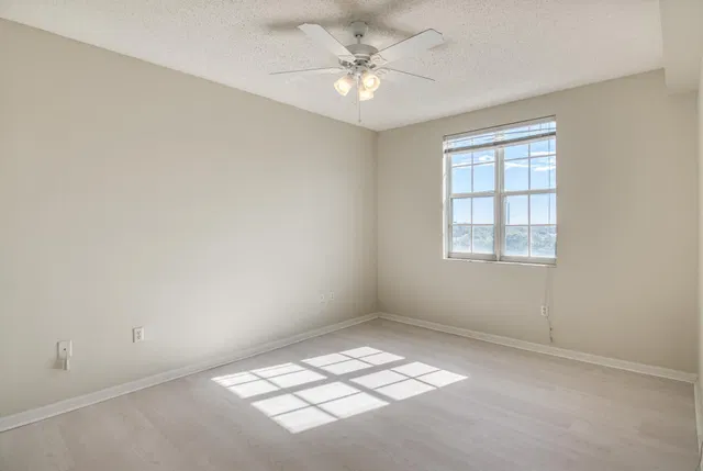 The Montecito Unit 513 photo 8