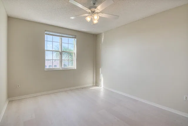 The Montecito Unit 513 photo 12