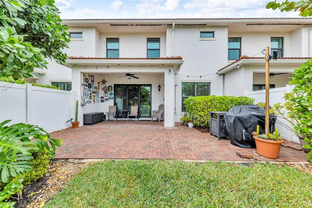 Enclave at Boca Dunes Unit 10218 photo 8