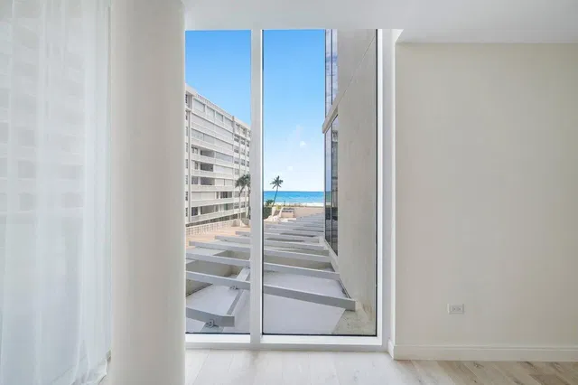 3550 South Ocean Condominium Unit 2d photo 5