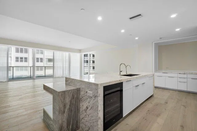 3550 South Ocean Condominium Unit 2d photo 8