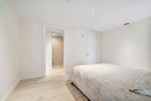 3550 South Ocean Condominium Unit 2d photo 24