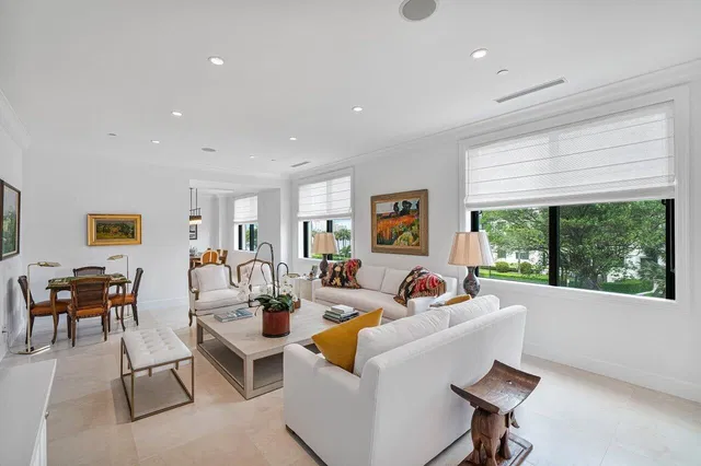 Palm Beach Biltmore Unit 203 photo 2