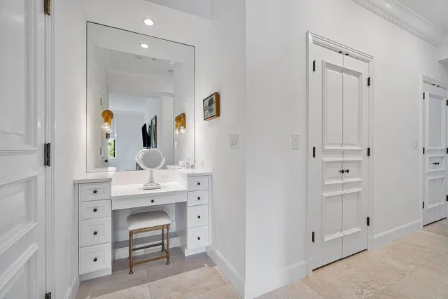 Palm Beach Biltmore Unit 203 photo 7