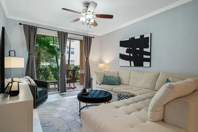 Downtown West Palm Beach Unit 112 photo 2