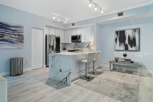 Downtown West Palm Beach Unit 112 photo 8