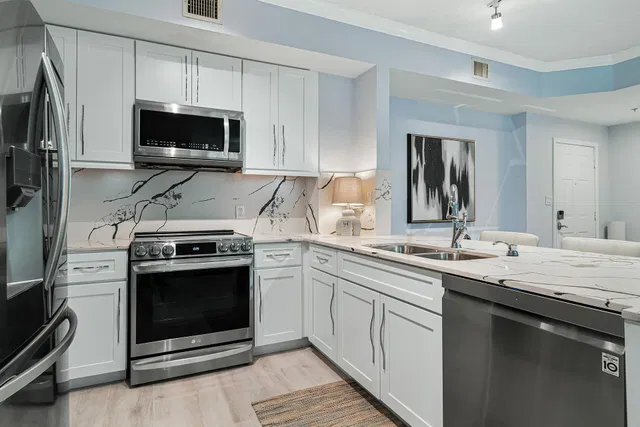 Downtown West Palm Beach Unit 112 photo 9