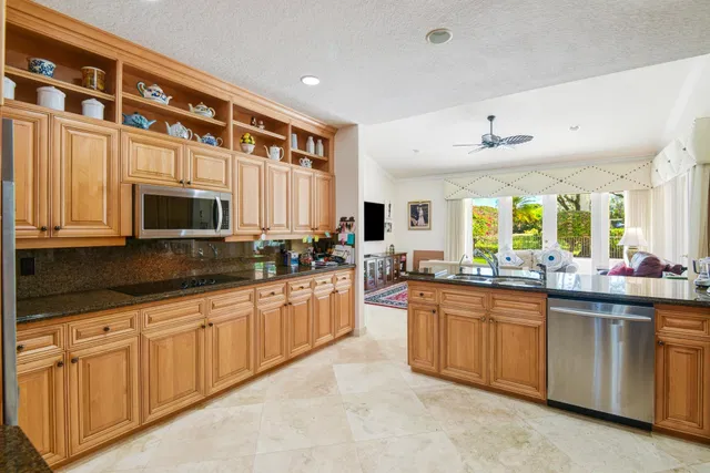 Bocaire Country Club Residence photo 31