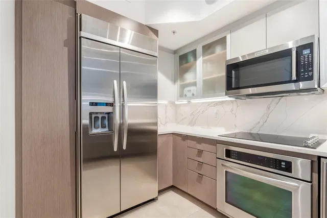 CityPlace South Tower Unit 1410 photo 9