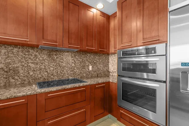 Two City Plaza Unit 1616 photo 7