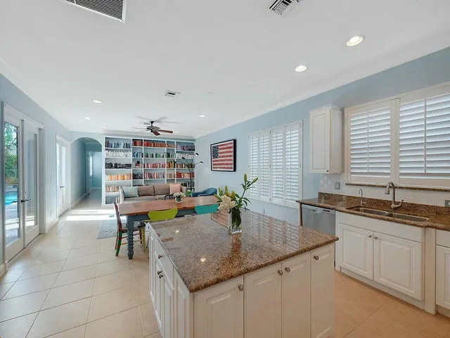 Valencia at Abacoa Residence photo 4