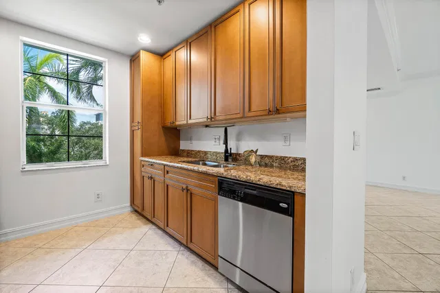Grandview Heights Residence photo 6