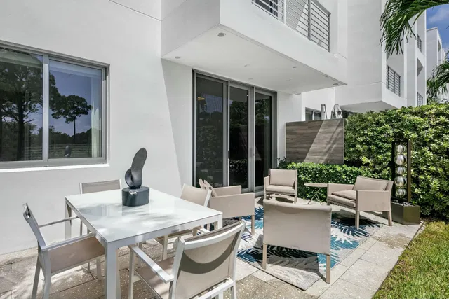 Moderne Boca Residence photo 7