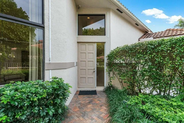 Frenchman's Creek Residence photo 27