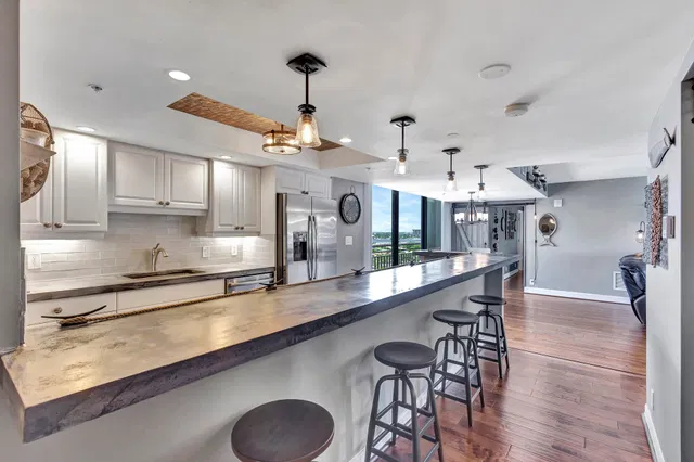 Tiara Singer Island Unit 17-A photo 5