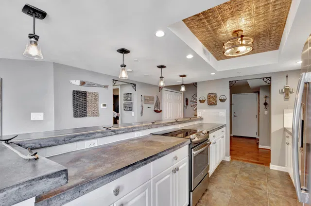Tiara Singer Island Unit 17-A photo 8