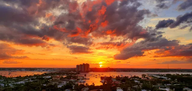 Tiara Singer Island Unit 17-A photo 9