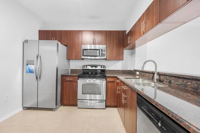 Residences at Midtown Palm Beach Gardens Unit 203 photo 20