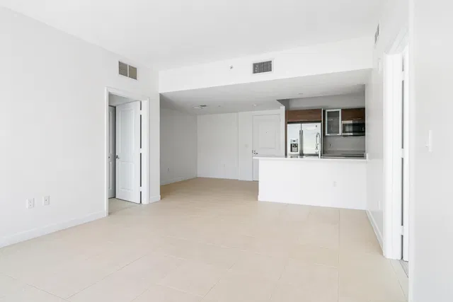 City Palms Unit 221 photo 10