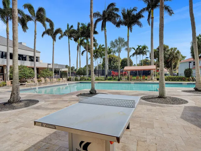 St. Andrews Country Club Residence photo 9