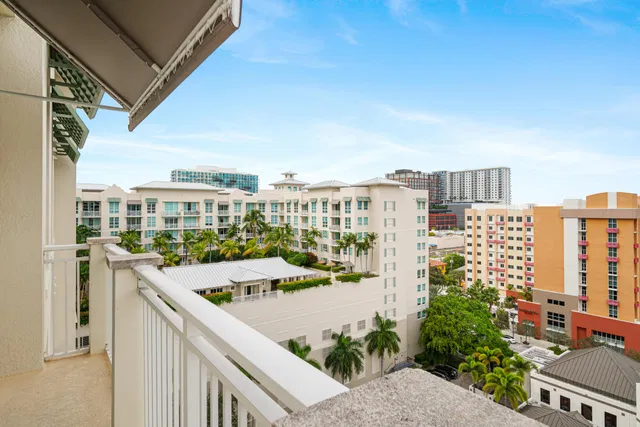 City Palms Unit 1042 photo 27