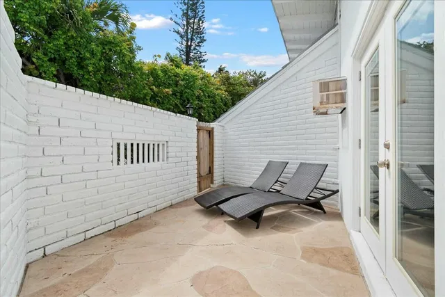 Residence photo 30