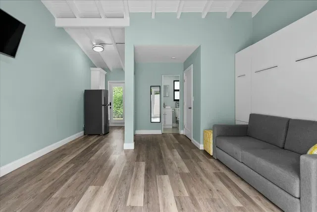 Residence photo 45
