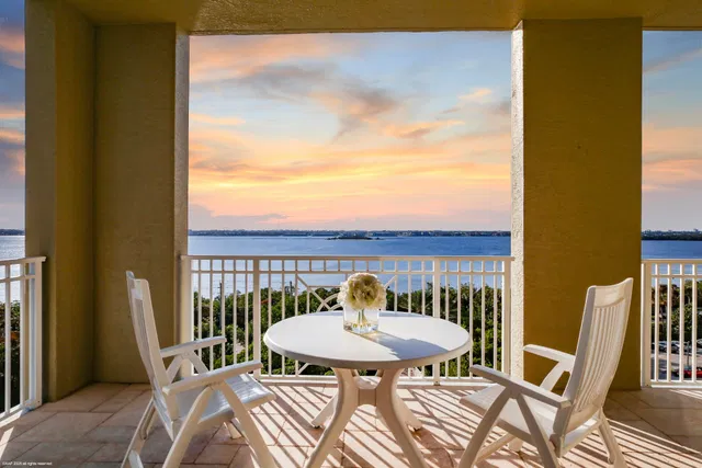 One Singer Island Condos Unit 601 photo 2