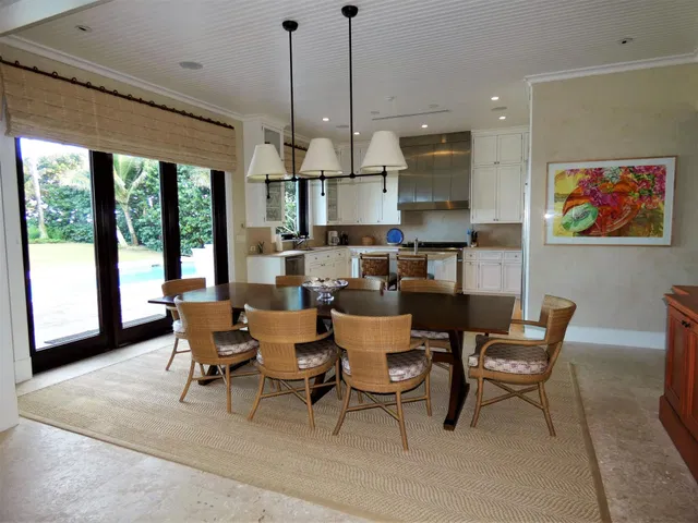  Residence photo 5