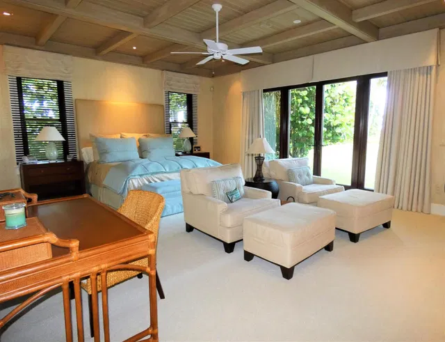  Residence photo 9